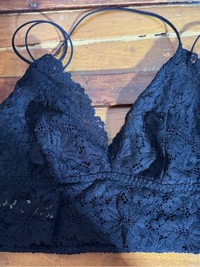 PINK Victoria's Secret Black Lace Bralette
